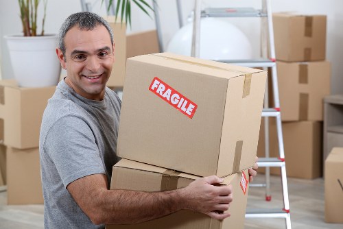 Removal van and movers handling a same day house move in Dulwich