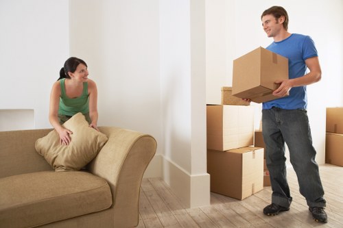 Free quote policy explained for removal van services